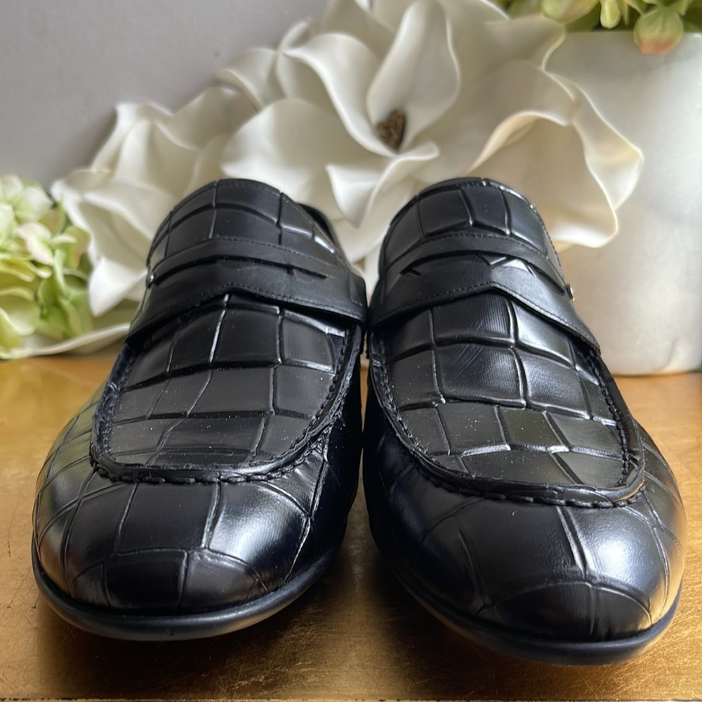 Roberto Serpentini Croc-Embossed Black Leather Loafers | Hardly Worn Once - Picture 5 of 16